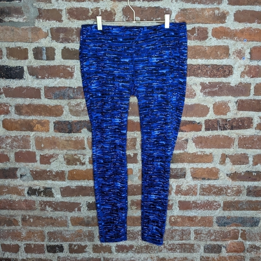 32 Degrees Cool Large Blue & Black Exercise Workout‎ Leggings